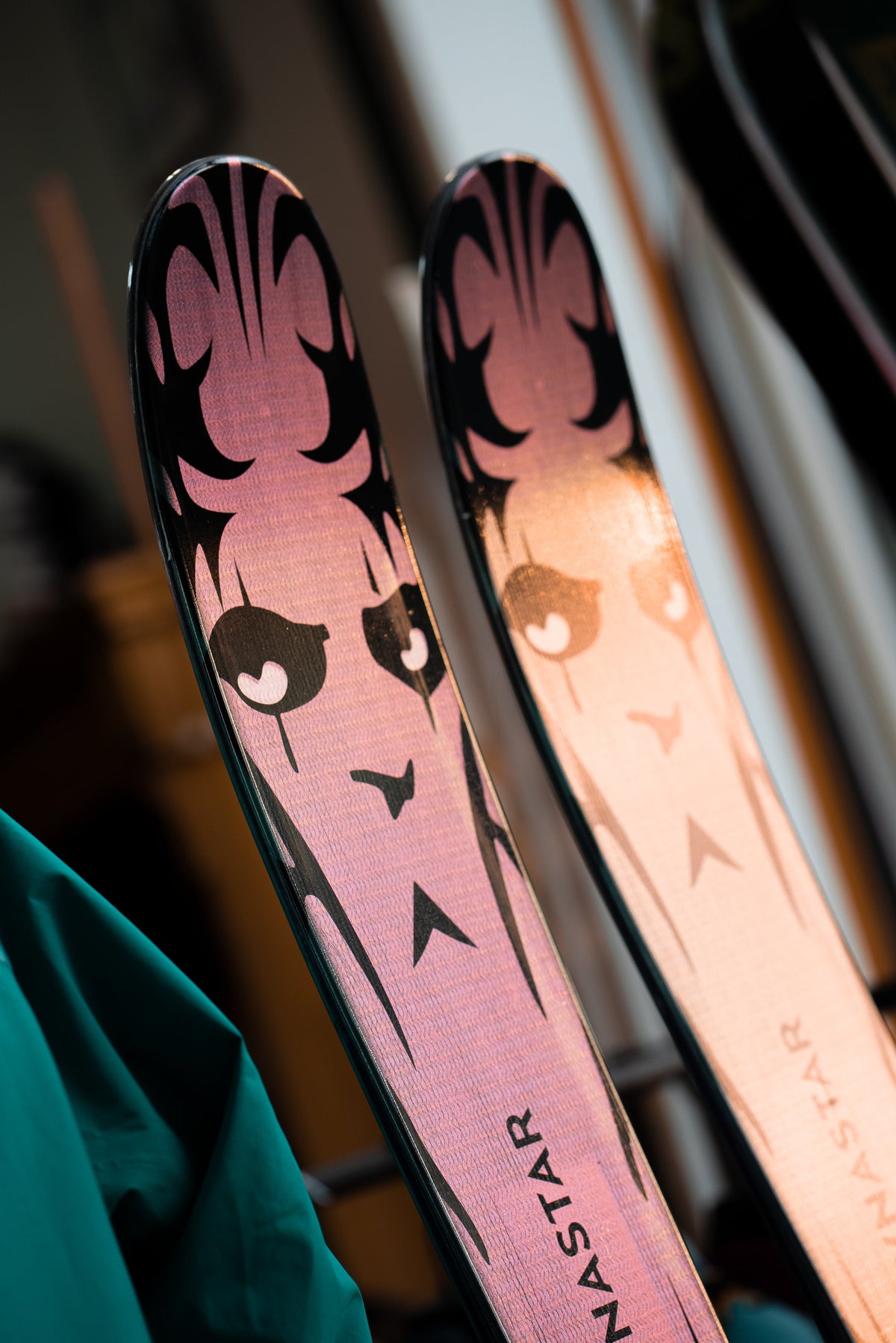 Ranger ses skis pour l'été : les gestes qui prolongent une paire