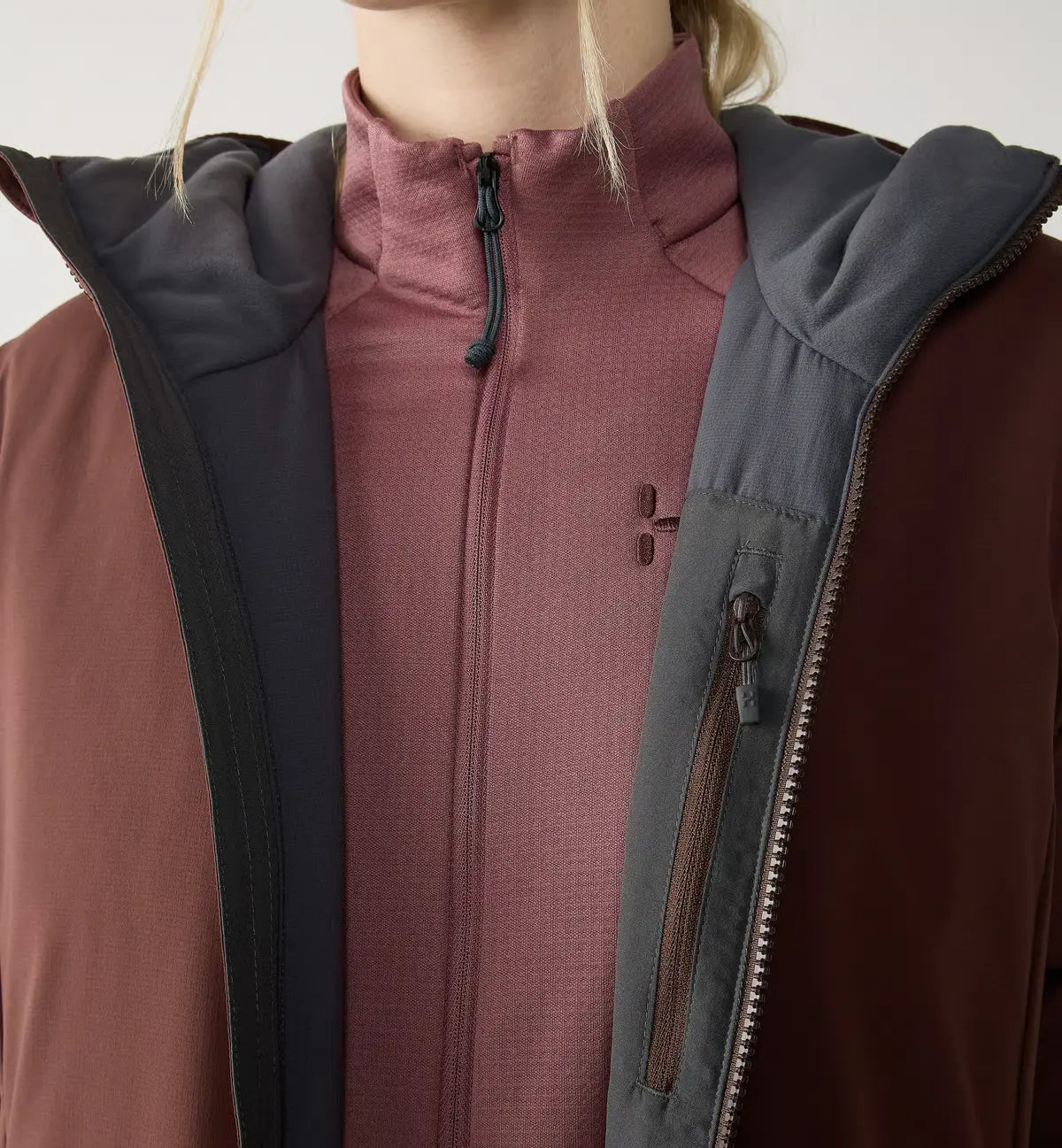 Mimic Alert Hood Women